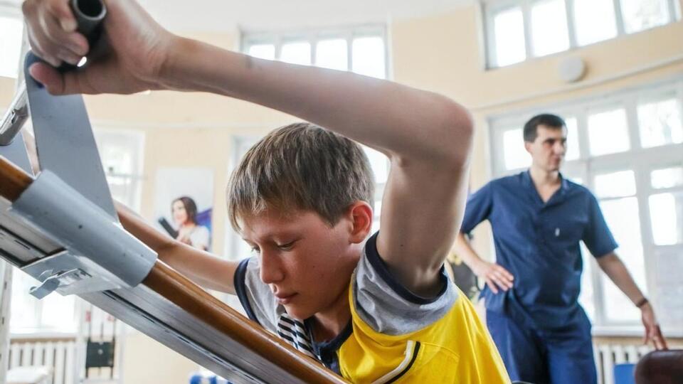 Взяти участь у проєкті можуть усі діти до 18 років, які дістали фізичні травми чи поранення під час бойових дій в Україні з 24 лютого 2022 року