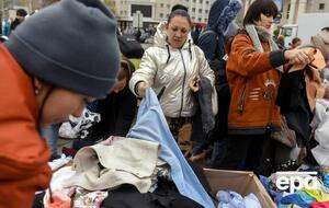 В Херсон поступает помощь из разных уголков Украины и мира