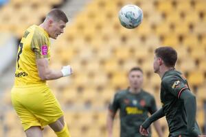 Довбик забил победный мяч в поединке лидеров "Днепр-1" – "Шахтер" и с 10 голами лидирует в списке бомбардиров УПЛ