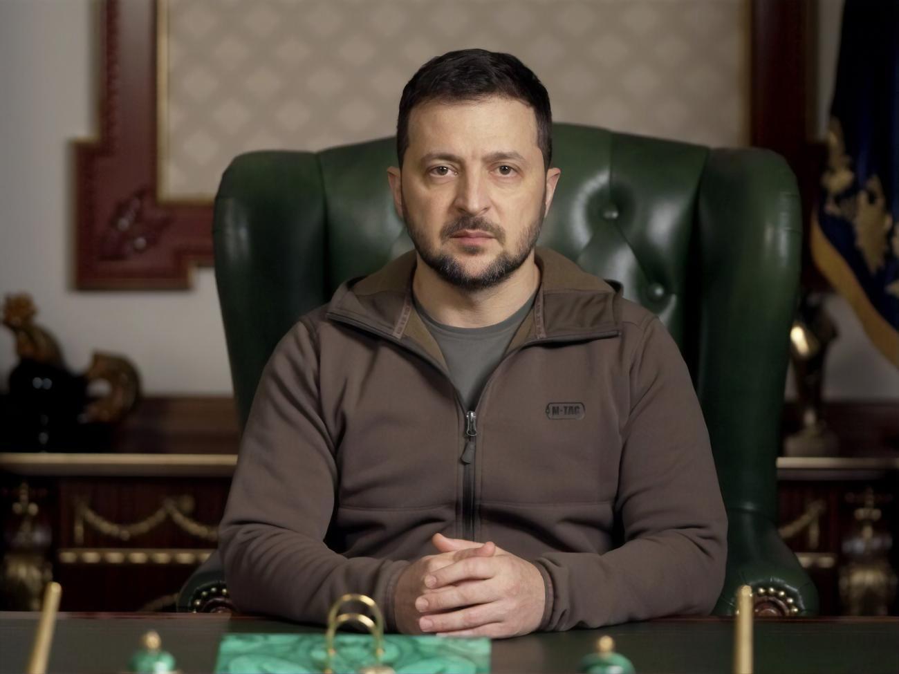 Зеленський: Ми плануємо збільшити кількість українських прапорів у містах на півдні та сході країни