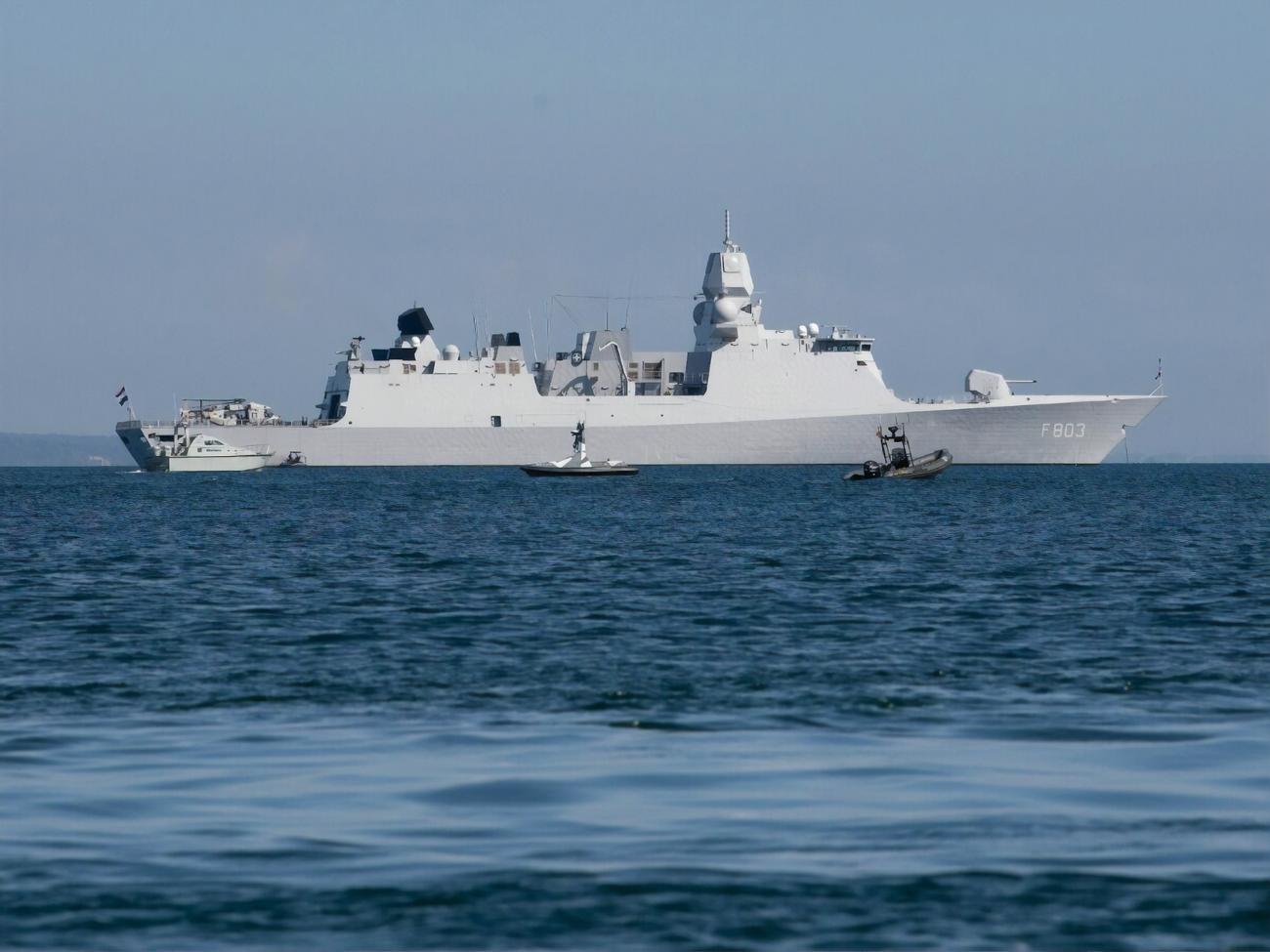 У НАТО наголосили, що літаки наближалися до постійної морської групи Альянсу