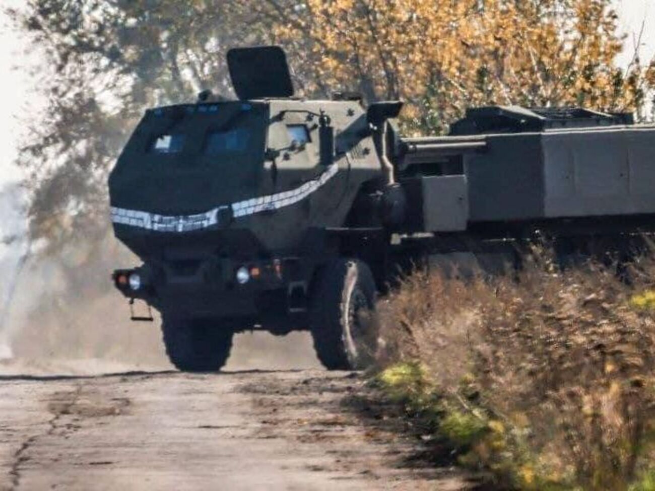 Українські військові знищили живу силу й техніку ворога