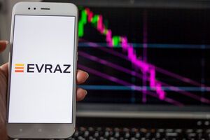 Власники великих пакетів акцій російського виробника сталі Evraz потрапили під британські санкції