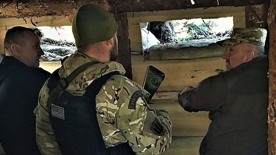 Под Киевом обустраивают линию обороны с использованием долговременных огневых сооружений разного типа