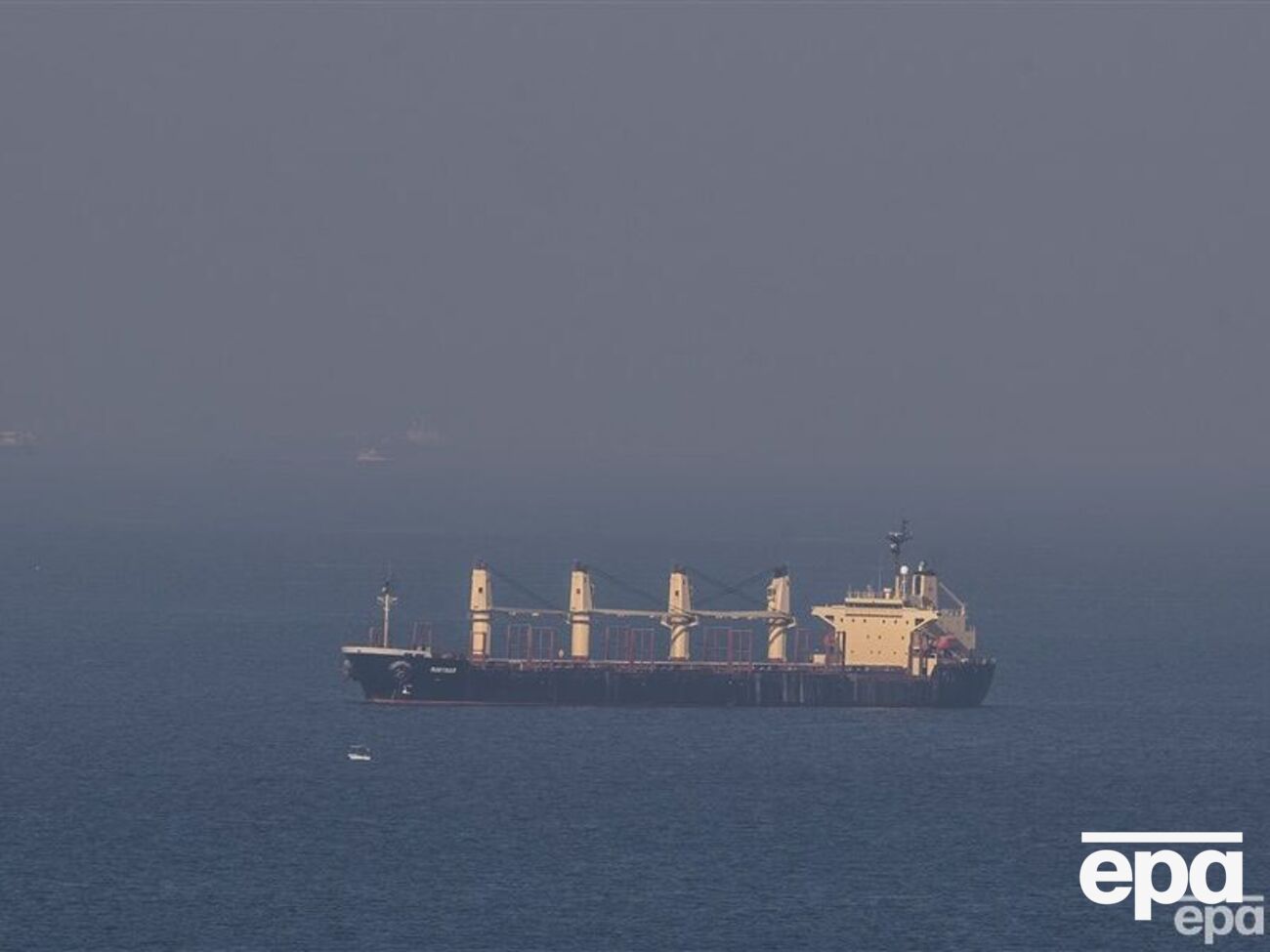 Россия заявила, что возобновляет реализацию "зерновой сделки"