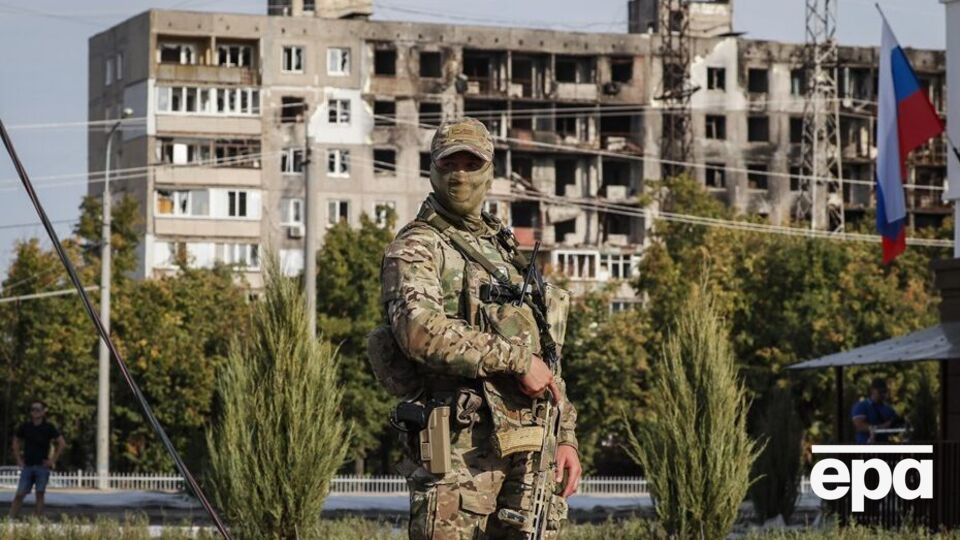 Оккупанты выдали мариупольцам бесполезные обогреватели