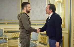 Володимир Зеленський поговорив із Хосе Мануелем Альбаресом