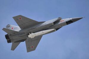 У Генштабі ЗСУ зазначили, що російські МіГ у Білорусі можуть запускати "Кинджали"