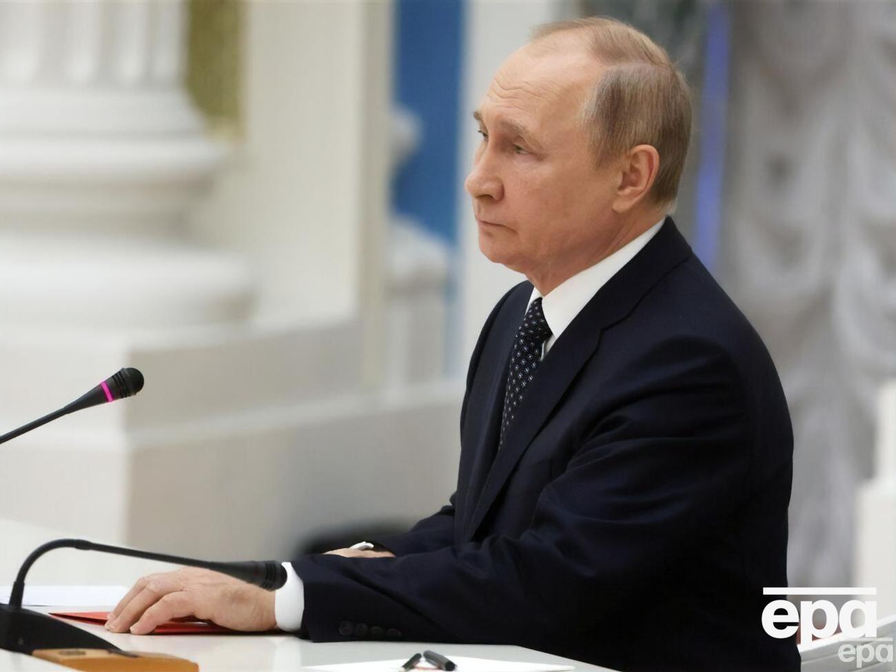 Путин (на фото) по-прежнему считает, что он может "уничтожить Украину" – это его "навязчивая идея", отметил Подоляк