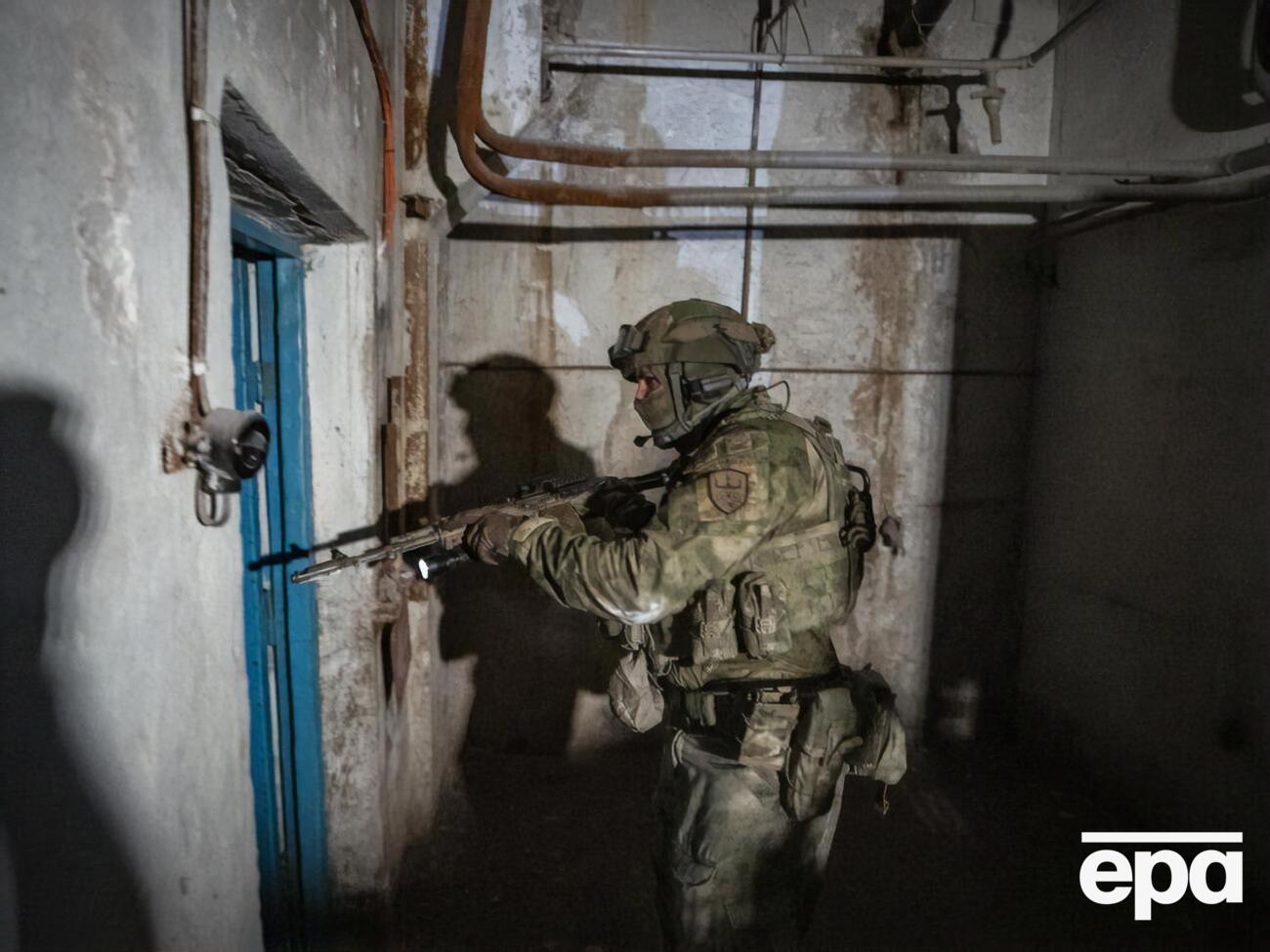 Окупант поговорив із родичем про справжній перебіг війни в Україні