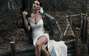 До початку повномасштабної війни 31-річна Емеральд займалася ювелірним бізнесом