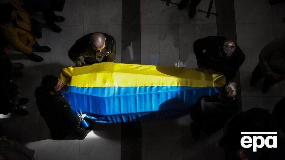 За время полномасштабного вторжения РФ Украине удалось вернуть тела 696 защитников