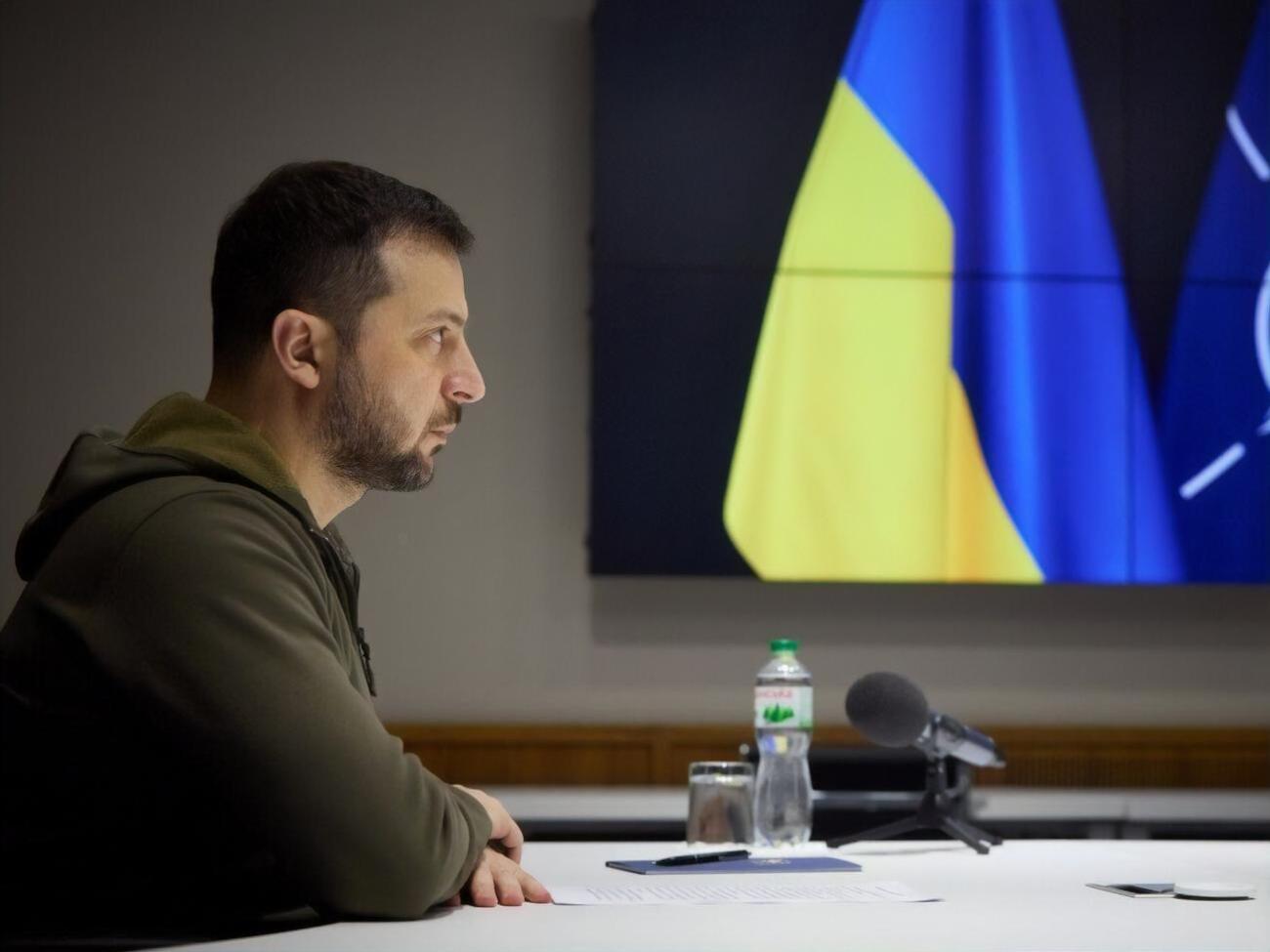 Зеленський розповів про три головні питання, які розглянули на засіданні ставки верховного головнокомандувача
