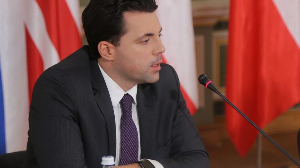 В Украине почти не осталось неповрежденных узловых подстанций "Укрэнерго", отметил Кудрицкий