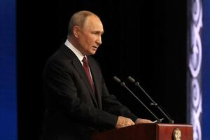Путіну пропонували варіант "мирної угоди" з Україною, повідомила "Українська правда"