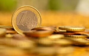 В Эстонии заявили, что подсчитать стоимость замороженных активов почти невозможно