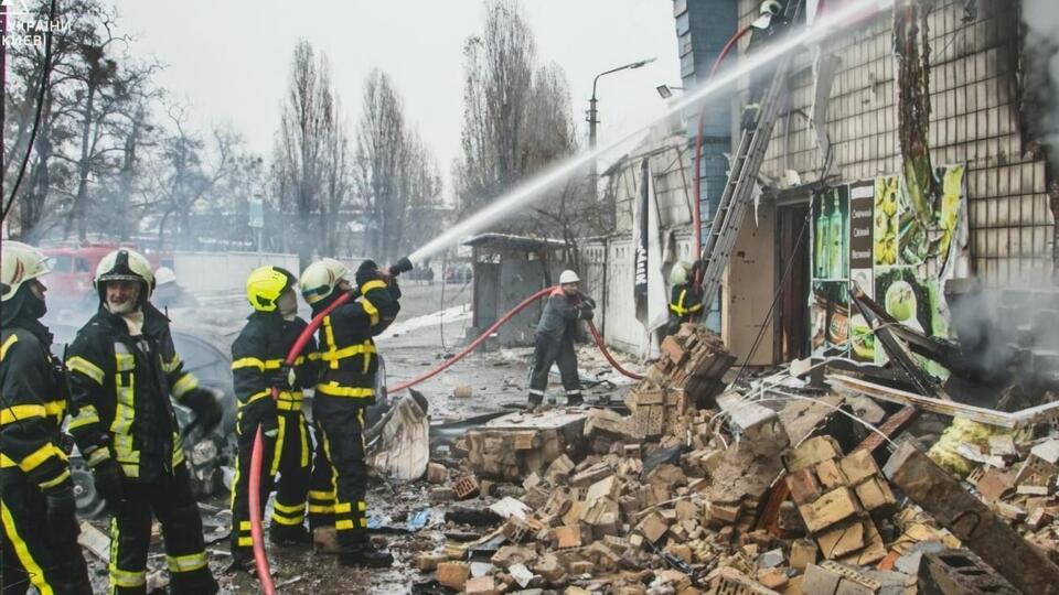 Дев'ять ракет російських окупантів долетіли до Києва і спричинили руйнування