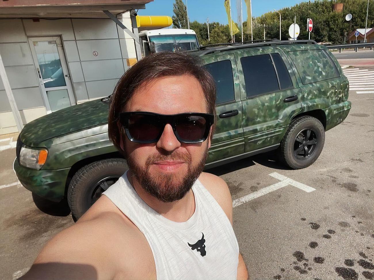 Танчинець: Учора купили хлопцям на фронт такого "коня", що я сам не повірив