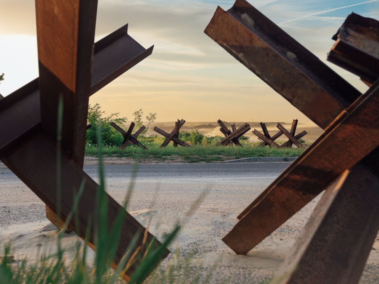 Готовые конструкции везут в крымский город Армянск&nbsp;на Перекопском перешейке