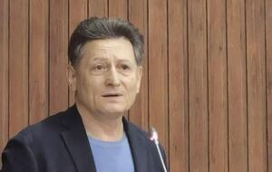 Депутат не вказав у декларації двох автомобілів та доходу цивільної дружини