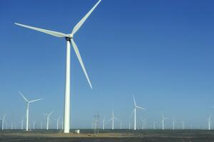 В Україні потрібно розпочати проєкт з установлення нових об'єктів альтернативної енергетики разом із системами накопичення електроенергії, вважає експерт Центру Разумкова