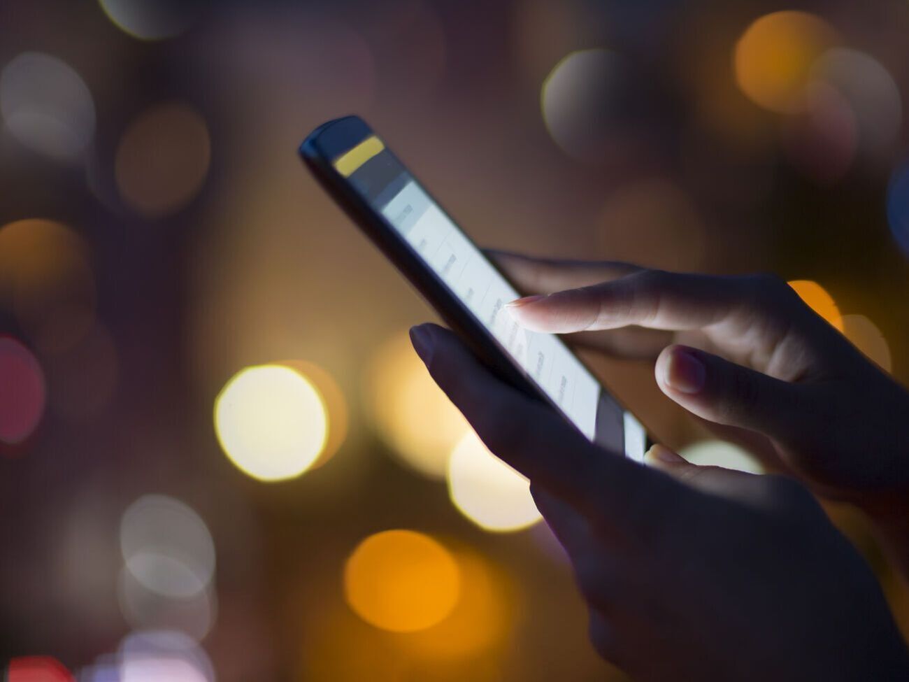 Украинцев просят&nbsp;пользоваться мобильной связью и интернетом "очень экономно"