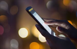 Украинцев просят пользоваться мобильной связью и интернетом "очень экономно"