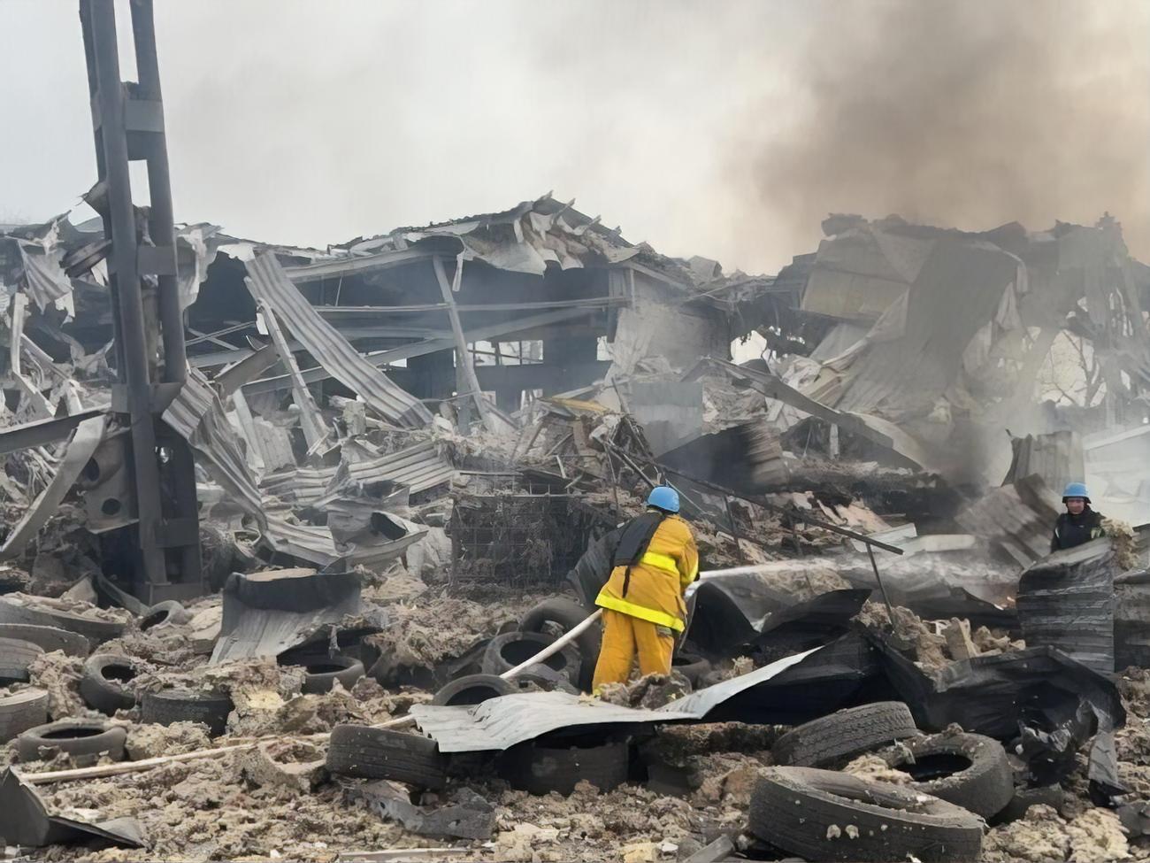 Унаслідок ракетного обстрілу окупантів люди не постраждали, зазначив Старух