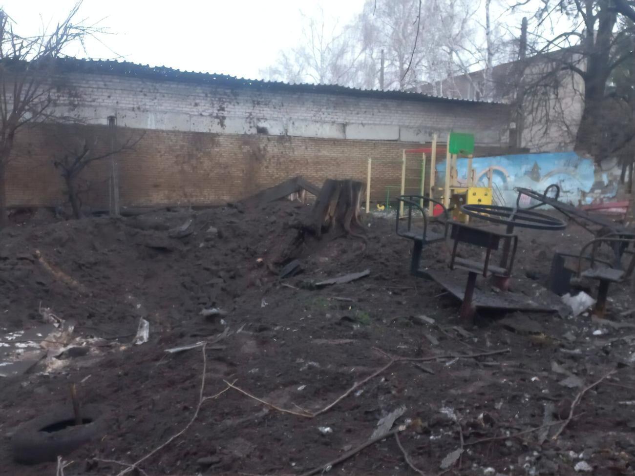 В Купянске ракета прилетела на территорию детского сада