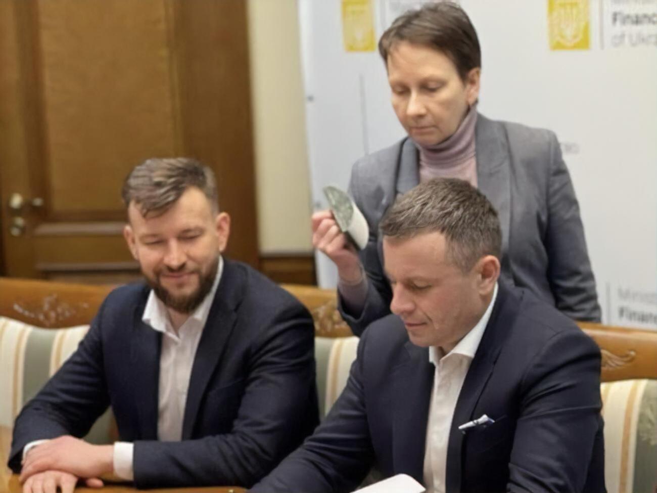 Угоду підписали 24 листопада