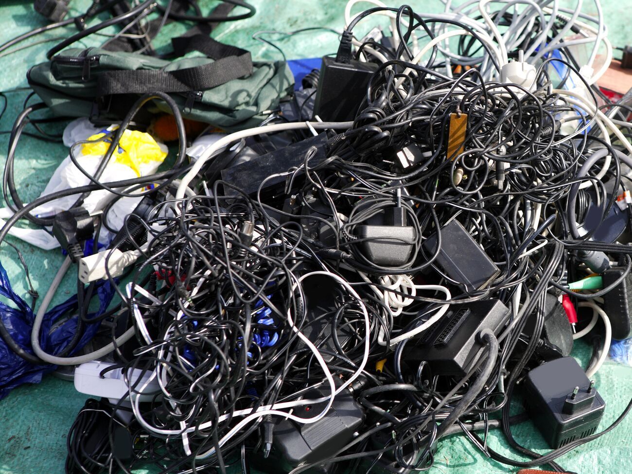 Россия ведет массированные обстрелы критической инфраструктуры Украины с начала октября