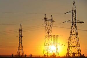 Украина обеспечена электроэнергией на 70% от потребности, сообщили в "Укрэнерго"