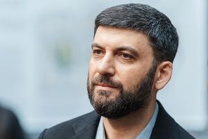 Гройсман: Гиркин уже определен приговором суда как убийца, получивший заключение. Какая задача сегодня? Его найти – и привести в исполнение приговор суда