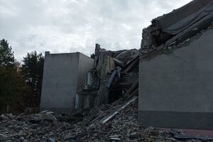 Чугуїв окупанти захопити не змогли, але й далі його обстрілюють