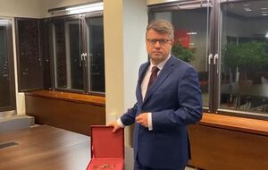 Наручники будут ждать Пригожина в Международном уголовном суде, подчеркнул Рейнсалу