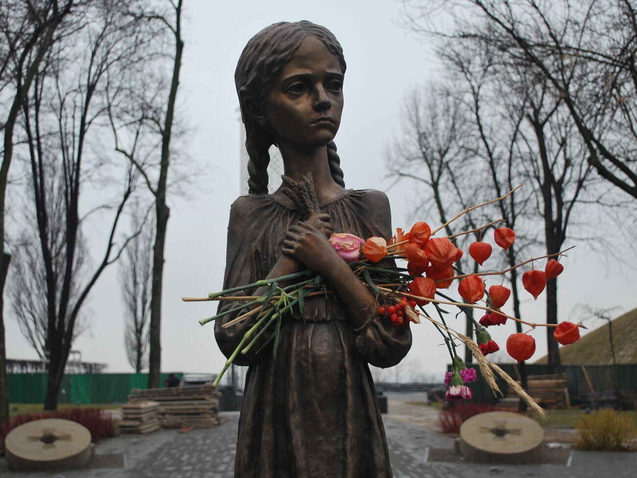 Социологи отмечают, что за последние 10 лет в полтора раза увеличилось количество украинцев, считающих Голодомор геноцидом