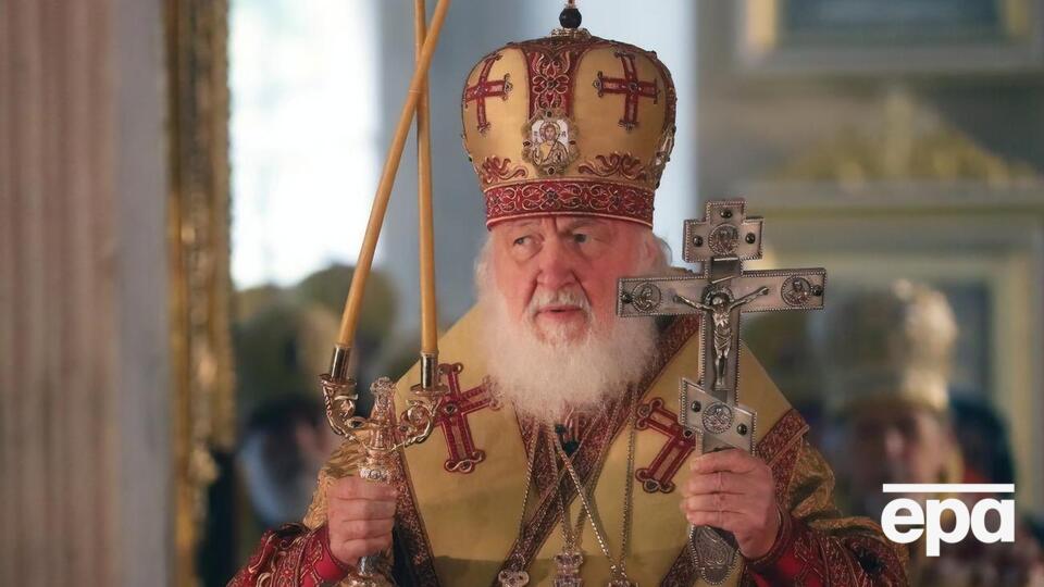 РПЦ (на фото – її патріарх Кирило) схвалює військову агресію РФ проти України