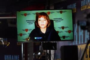 По данным Гуменюк, оккупанты заминировали левый берег Днепра и отошли вглубь, ожидая наступления ВСУ