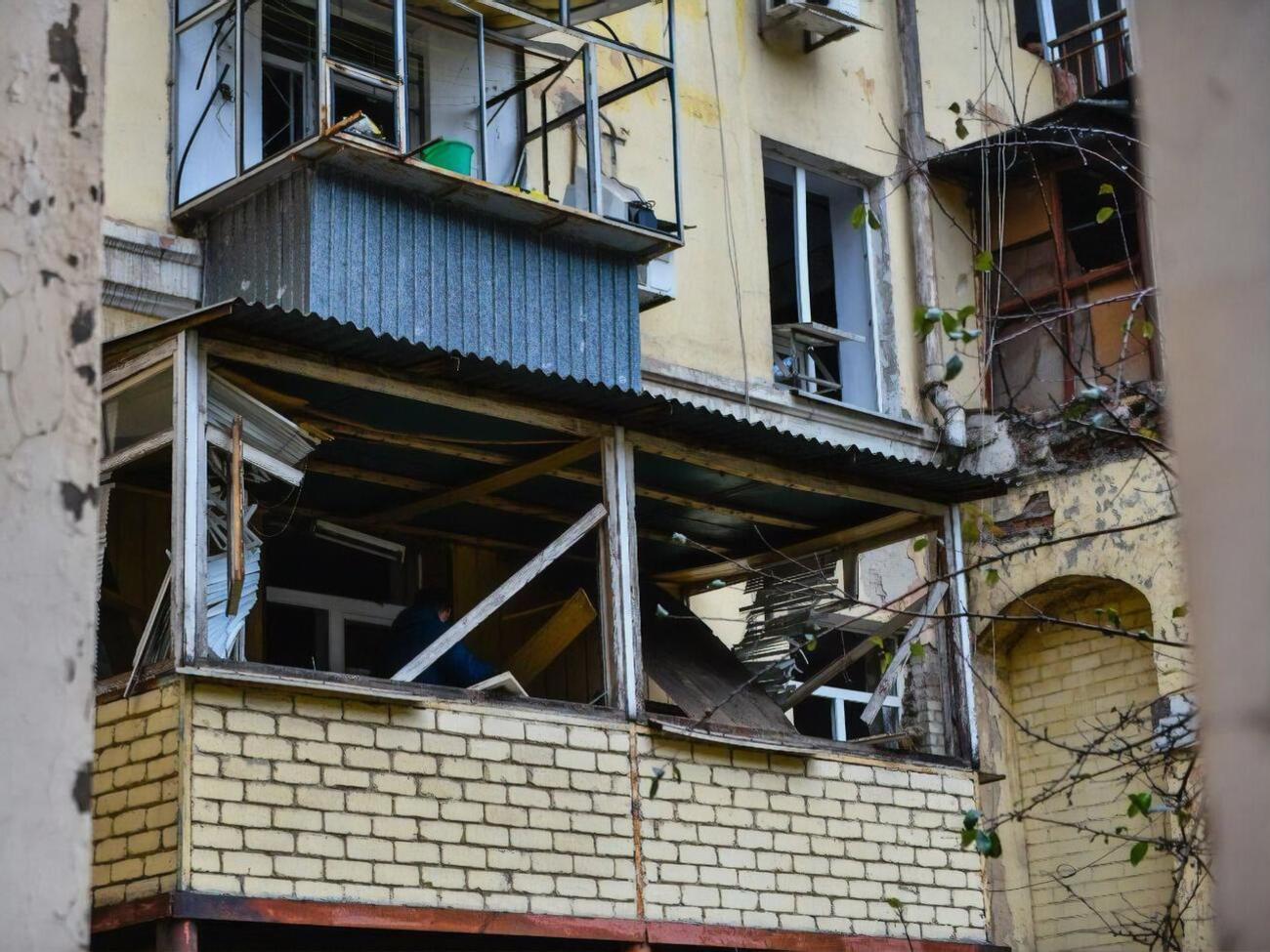 Противник регулярно завдає ударів по Нікопольському району