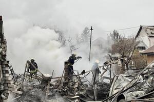 Під завалами може бути ще людина, повідомили в ОДА