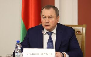 Макей умер в 64 года. О причине смерти не сообщают