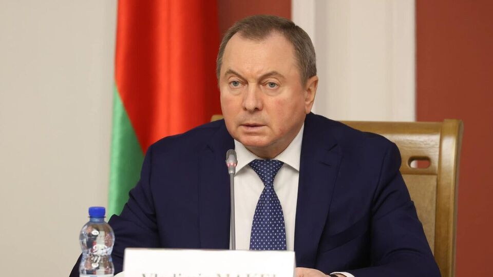 Макей умер в 64 года. О причине смерти не сообщают