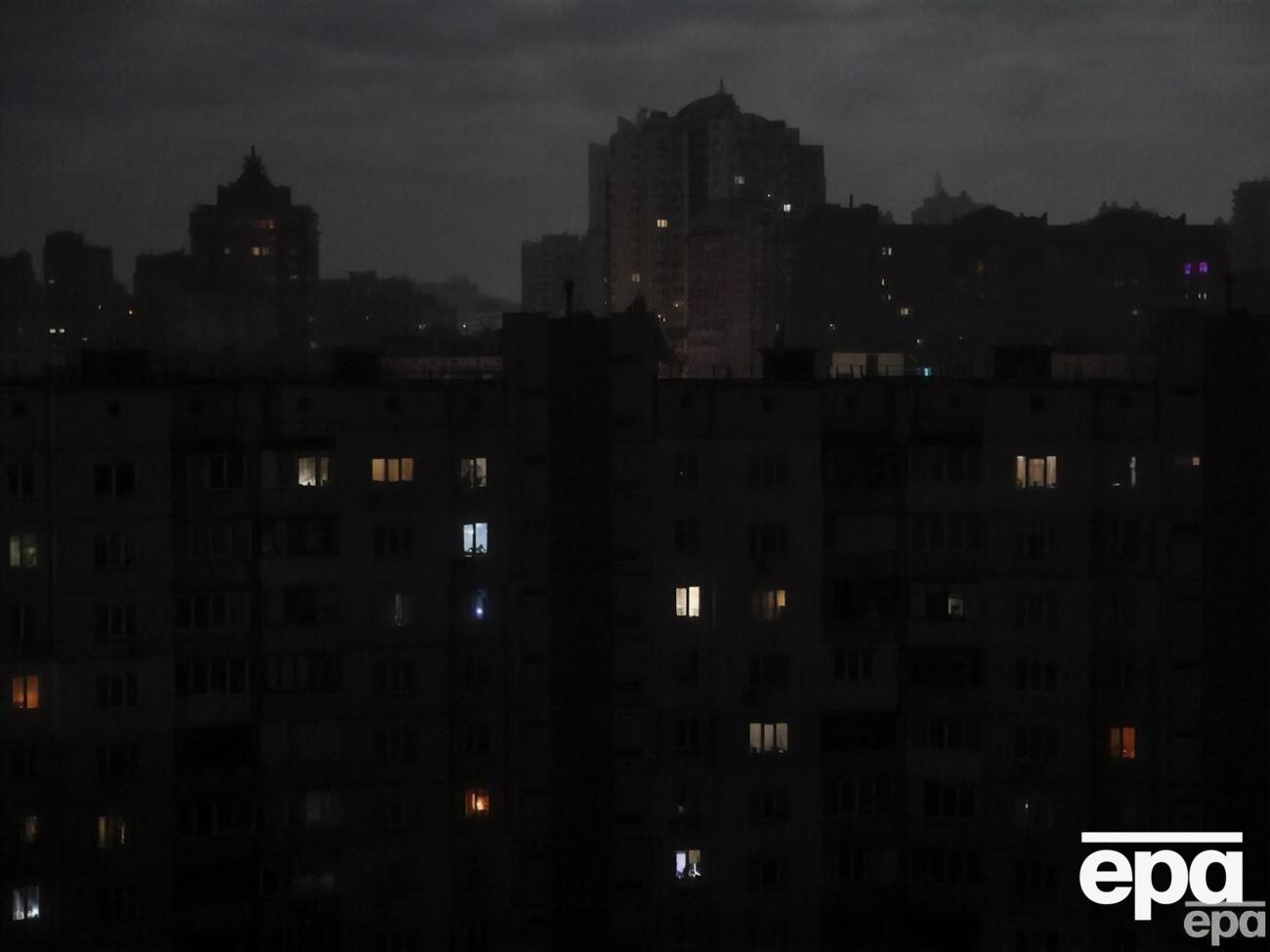 Дефицит в украинской энергосистеме возник в результате семи волн массированных атак РФ по энергообъектам Украины, подчеркнули в "Укрэнерго"