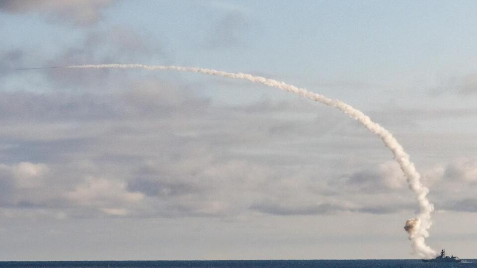 Росія вивела на чергування в Чорне море ракетоносій, зазначили в ОК "Південь"
