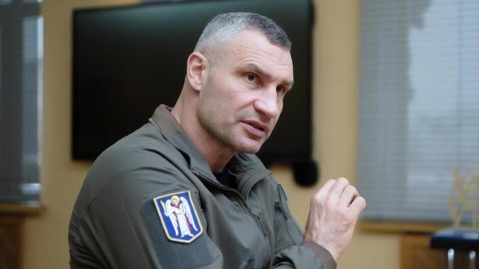 Віталій Кличко: За добу після прильоту водопостачання було відновлено в усіх районах. Уранці 26 листопада фактично всі будинки Києва вже були з теплом