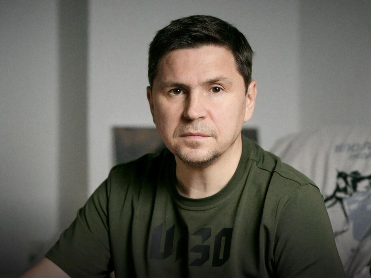 Подоляк:&nbsp;И&nbsp;вообще я бы советовал нам меньше говорить о политизации процесса. Потому что политики в классическом понимании сегодня нет