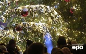 Европейские города сокращают использование праздничного освещения