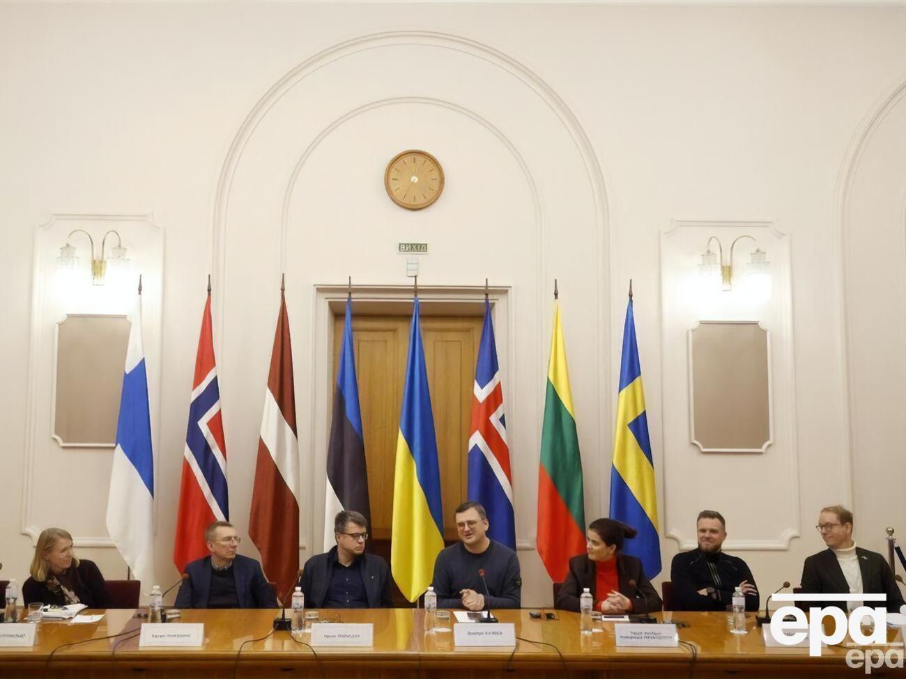 Главы МИД семи стран посетили Украину 28 ноября