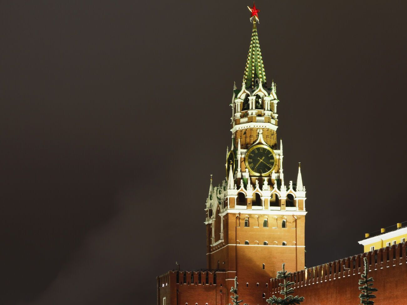 Система управления, которую в РФ построил Путин, рушится на фоне поражения российской армии в Украине, отмечали в украинском МВД