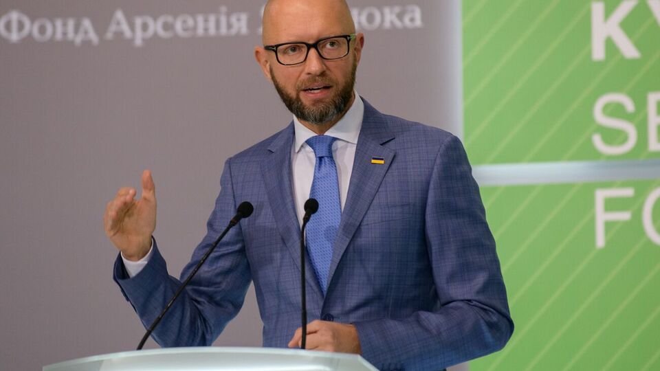 Яценюк: Поведінка Угорщини неєвропейська, неетична й нелюдська